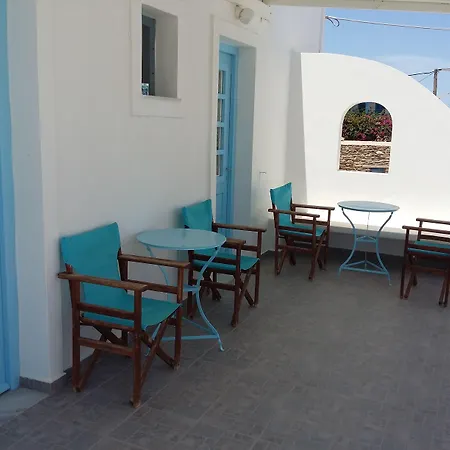 Galanis Place 3* 安迪帕罗斯岛