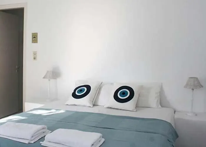 Galanis Place 招待所