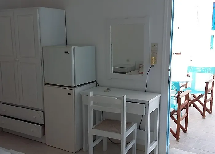 Galanis Place 3* 安迪帕罗斯岛