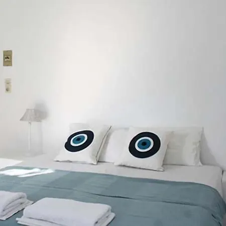 Galanis Place Πανσιόν