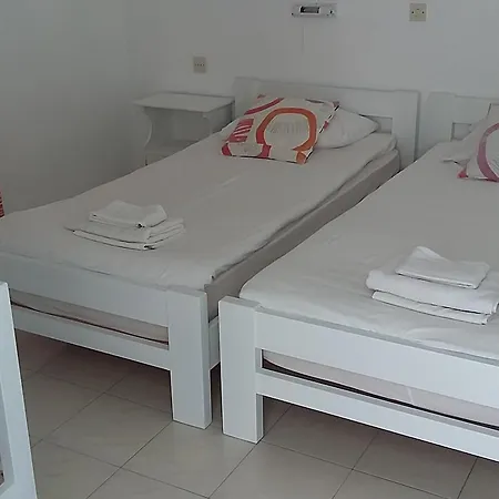 Guest house Galanis Place *