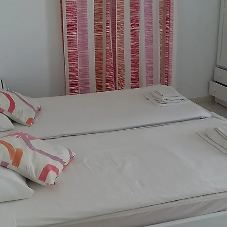 Galanis Place Casa de hóspedes