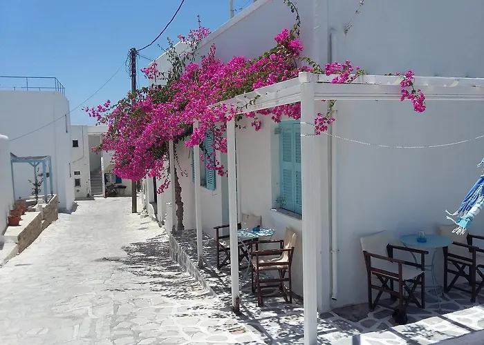 Galanis Place Πανσιόν